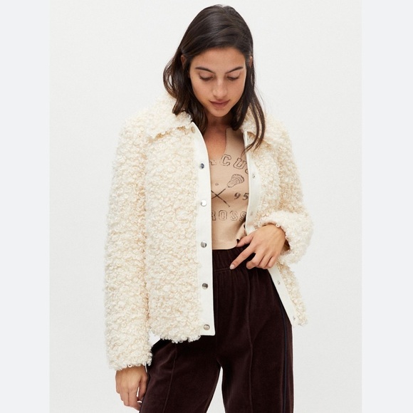 Urban Outfitters Amelie Faux Fur Jacket Cream Small - Picture 1 of 14